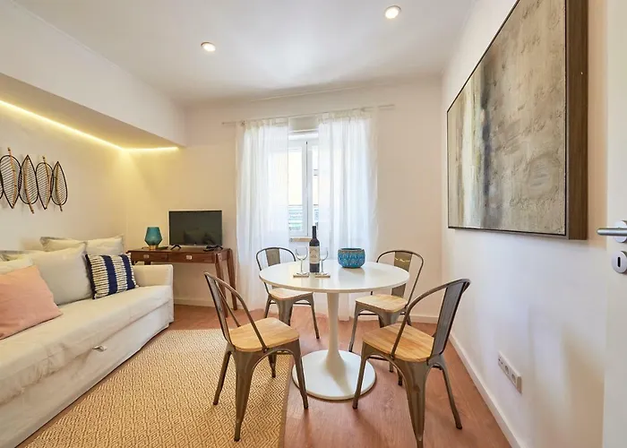 Apartment Belem Light Filled Apartment, By Timecooler